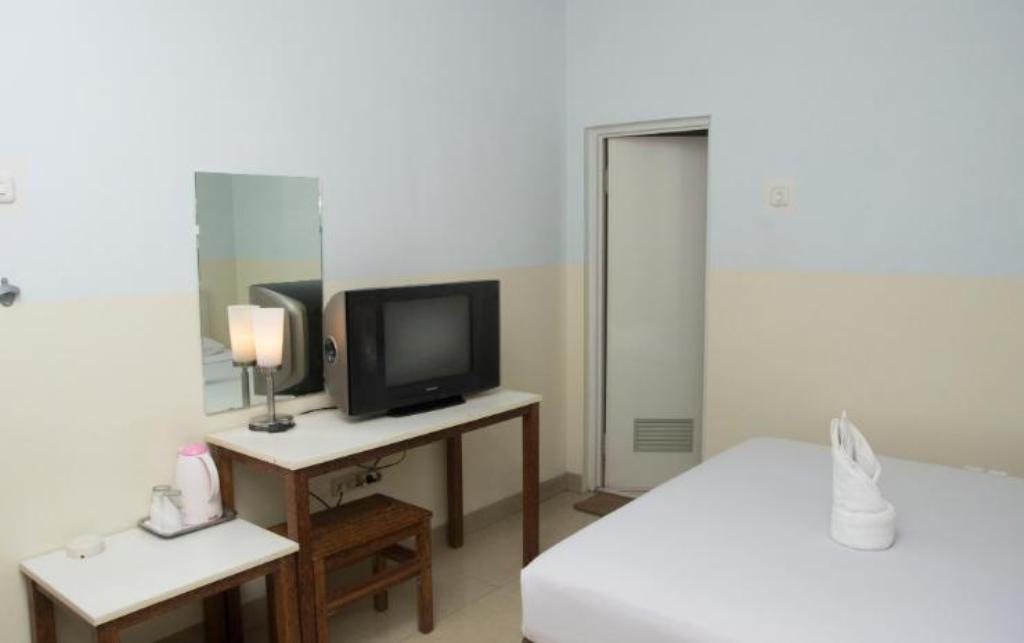 Hotel Metropolitan Inn Manado Eksteriør bilde